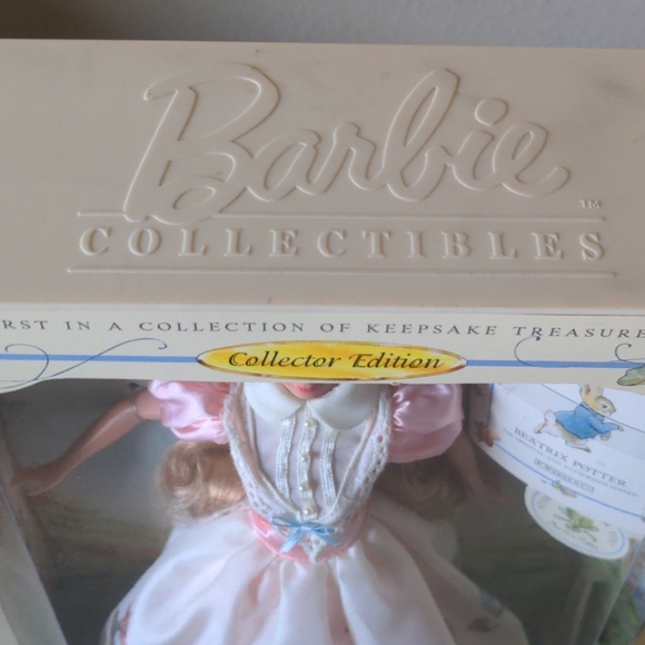 Barbie and The Tale of Peter Rabbit doll - Picture 4 of 4
